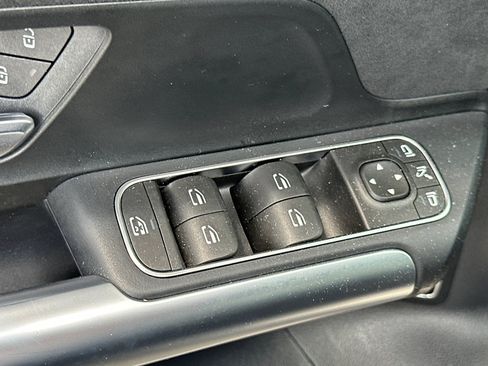 Certified 2023 Mercedes-Benz GLA 250 4MATIC image 13