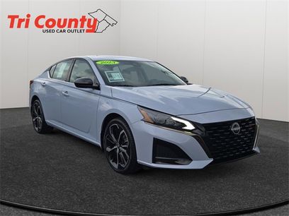 Used 2023 Nissan Altima 2.5 SR
