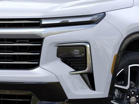 New 2026 Chevrolet Traverse High Country AWD/4WD image 11