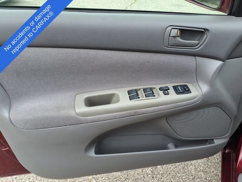 Used 2002 Toyota Camry FWD image 14
