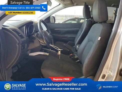 Used 2014 Mitsubishi Outlander Sport ES FWD image 9