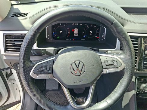 Used 2023 Volkswagen Atlas SEL Premium AWD/4WD image 21