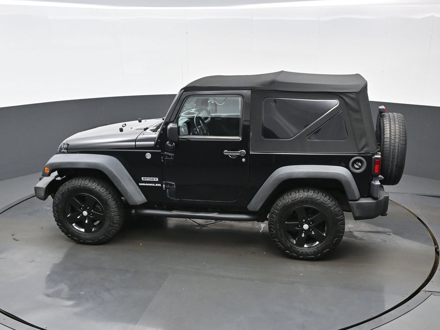 Used 2014 Jeep Wrangler Sport w/ Quick Order Package 24S AWD/4WD image 33