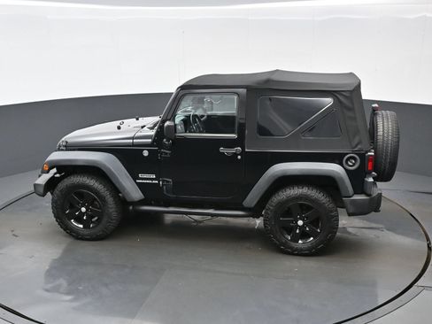 Used 2014 Jeep Wrangler Sport w/ Quick Order Package 24S AWD/4WD image 33