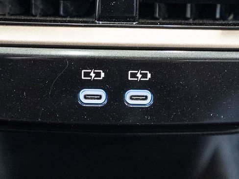 Certified 2024 Toyota Crown Limited image 34