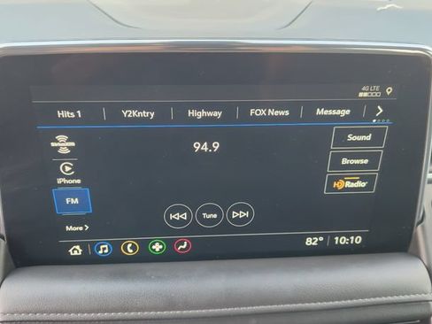 Used 2021 Chevrolet Suburban Z71 AWD/4WD image 18
