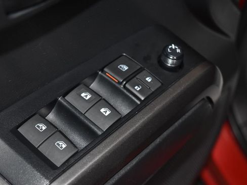 Used 2023 Toyota Tacoma SR5 image 5