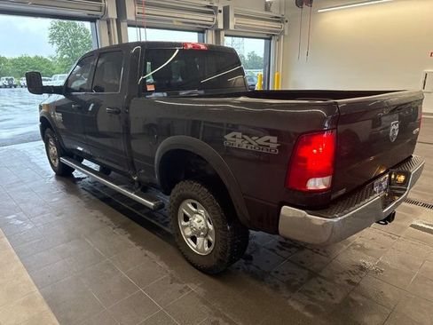 Used 2018 RAM 2500 Tradesman w/ Chrome Appearance Group AWD/4WD image 4