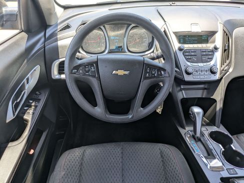 Used 2015 Chevrolet Equinox LS FWD image 15