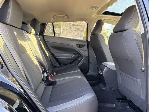 Certified 2025 Subaru Crosstrek 2.0i Premium image 17