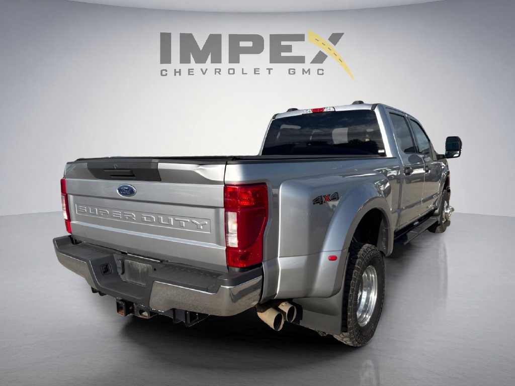 Used 2022 Ford F350 XLT AWD/4WD image 5