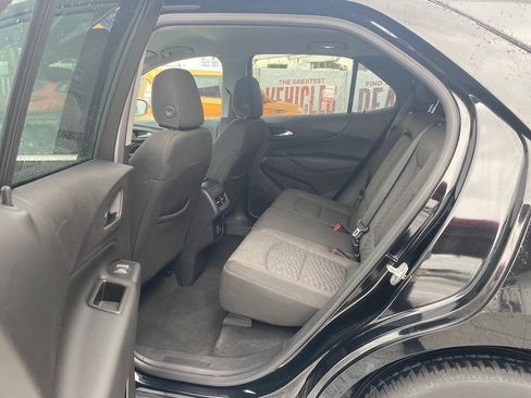 Used 2019 Chevrolet Equinox LT FWD image 8