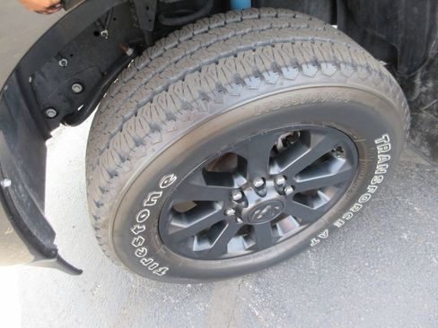 Used 2022 RAM 2500 Laramie w/ Night Edition AWD/4WD image 15