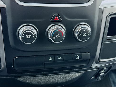 Used 2024 RAM 1500 Classic Warlock image 12