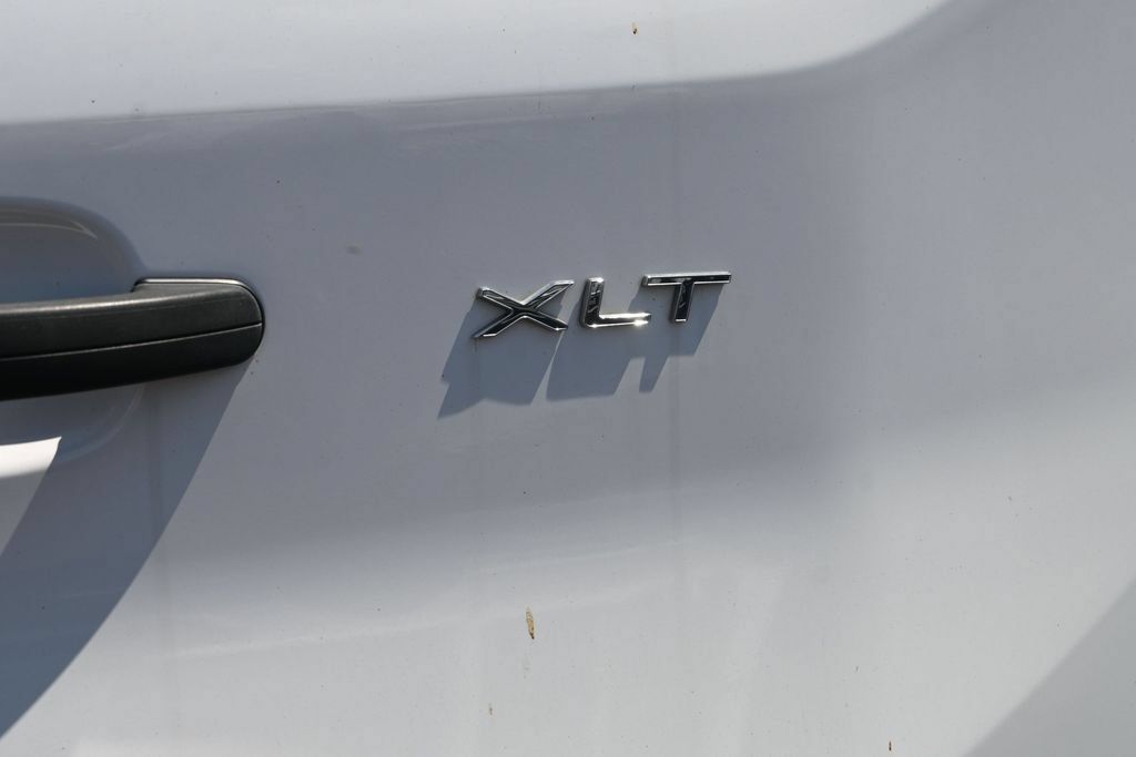 Used 2024 Ford Transit 350 XLT RWD image 8