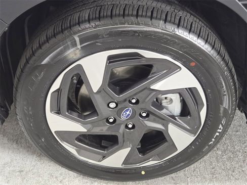 New 2025 Subaru Crosstrek 2.5i Limited w/ Crosstrek Mirror Package image 6