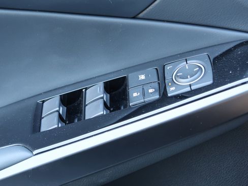 Used 2024 Lexus IS 350 F Sport RWD image 13