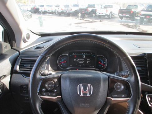 Used 2019 Honda Pilot Touring image 29