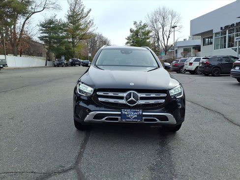 Used 2022 Mercedes-Benz GLC 300 GLC 300 4MATIC image 2