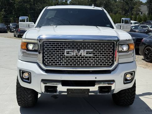 Used 2016 GMC Sierra 3500 Denali w/ Duramax Plus Package AWD/4WD image 2