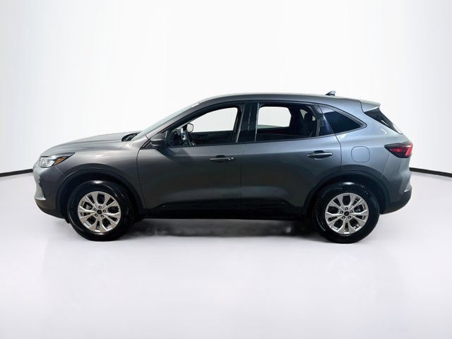 Certified 2025 Ford Escape Active AWD/4WD image 5