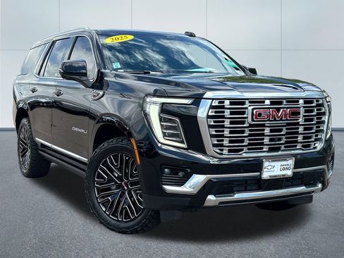 Used 2025 GMC Yukon Denali w/ Sun & Power Step Package AWD/4WD image 45