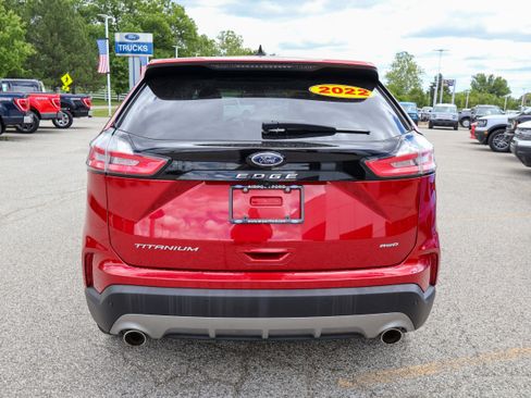 Used 2022 Ford Edge Titanium AWD/4WD image 4