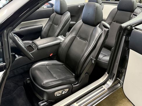 Used 2019 Rolls-Royce Dawn image 72