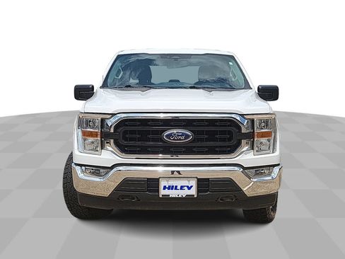 Used 2021 Ford F150 XLT w/ Equipment Group 301A Mid AWD/4WD image 3