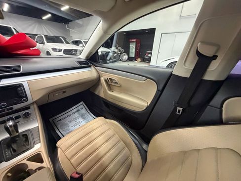 Used 2013 Volkswagen CC Sport Plus FWD image 18