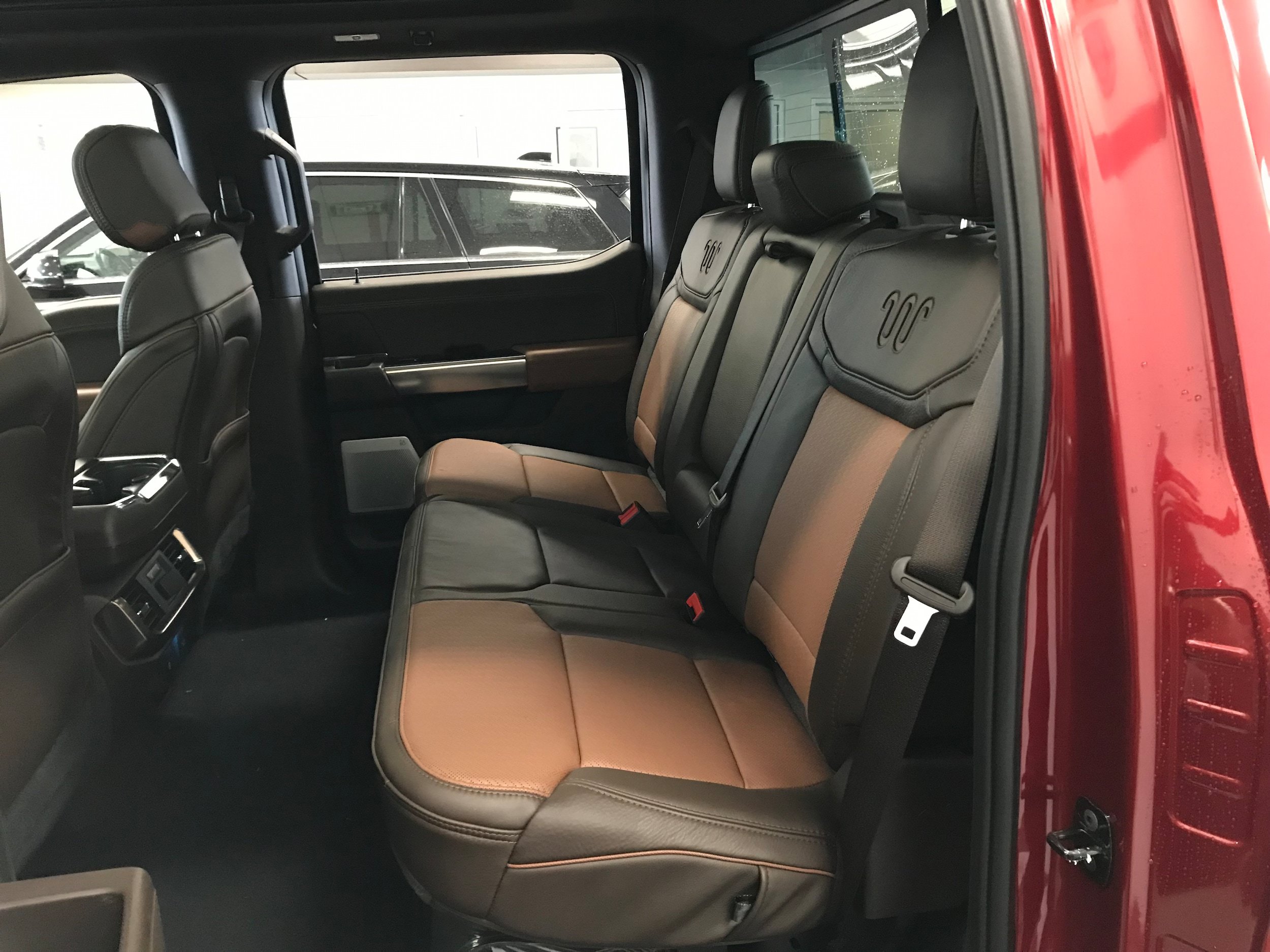 New 2026 Ford F150 King Ranch w/ Equipment Group 601A High AWD/4WD image 10