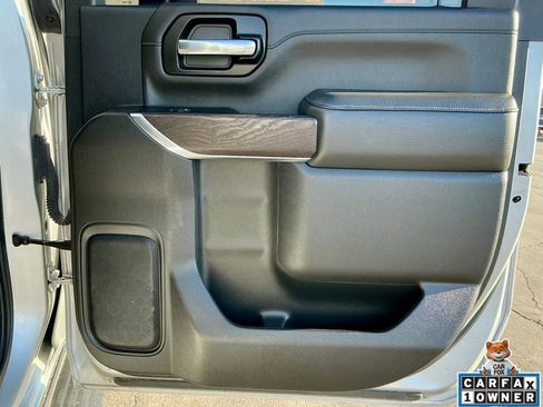 Used 2022 GMC Sierra 2500 Denali image 26