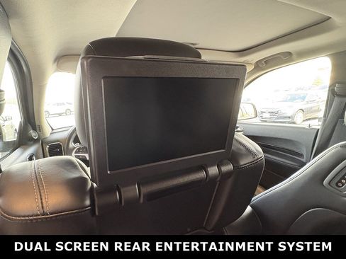 Used 2017 Dodge Durango Citadel w/ Premium Entertainment Group image 25