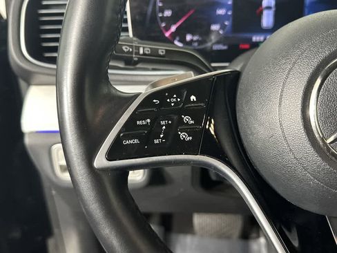 Used 2024 Mercedes-Benz GLE 450e GLE 450e Plug-In Hybrid image 39