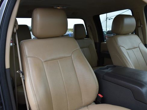 Used 2015 Ford F250 Lariat w/ Chrome Package AWD/4WD image 30