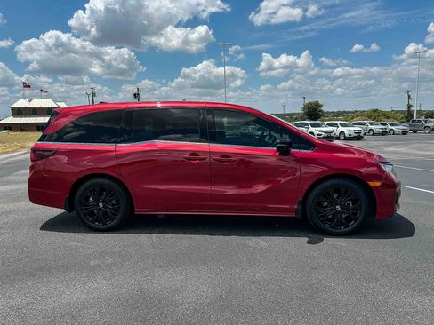 Used 2026 Honda Odyssey Sport-L image 5