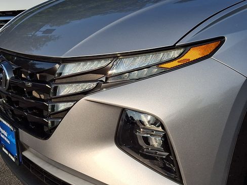 Certified 2024 Hyundai Tucson SEL AWD/4WD image 9