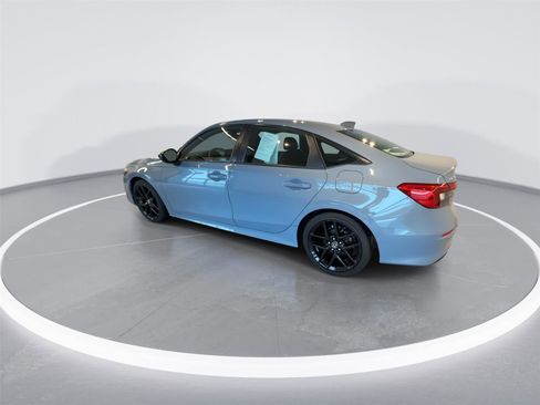 Used 2023 Honda Civic Sport image 6