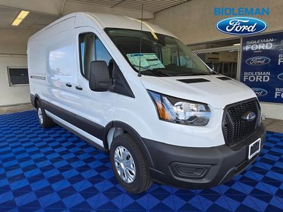 New 2025 Ford Transit 150 148 Medium Roof w/ Load Area Protection Package