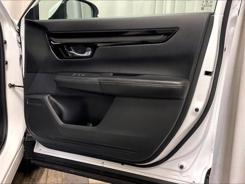 Used 2025 Honda CR-V EX-L image 12