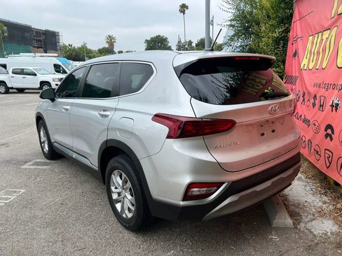Used 2019 Hyundai Santa Fe SE FWD image 6