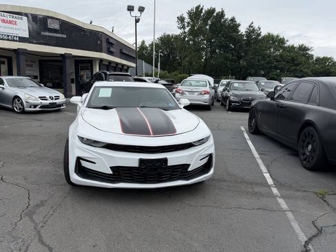 Used 2021 Chevrolet Camaro LT w/ RS Package RWD image 5