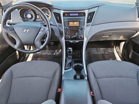 Used 2012 Hyundai Sonata GLS image 15