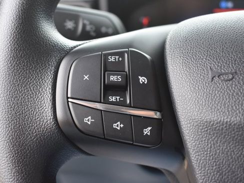 Used 2025 Ford Maverick XLT w/ Equipment Group 302A AWD/4WD image 18