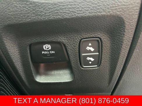 Used 2023 RAM 1500 Limited AWD/4WD image 30