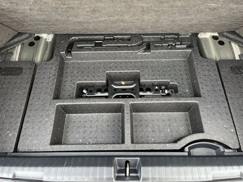 Used 2023 Subaru Legacy Premium image 12