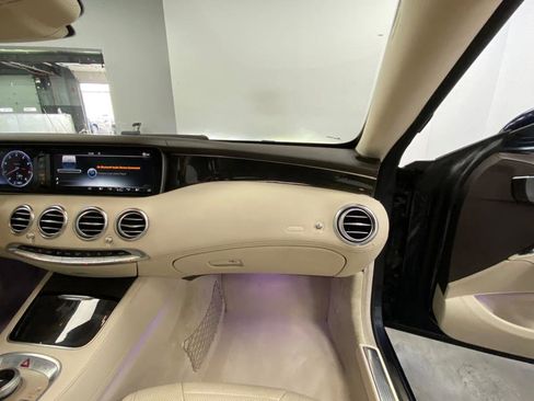 Used 2015 Mercedes-Benz S 550 4MATIC Coupe w/ Sport Package image 23