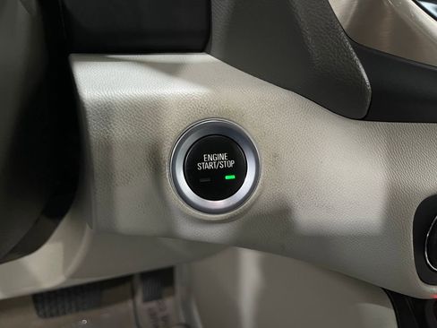 Used 2018 GMC Terrain Denali w/ Advanced Safety Package image 21