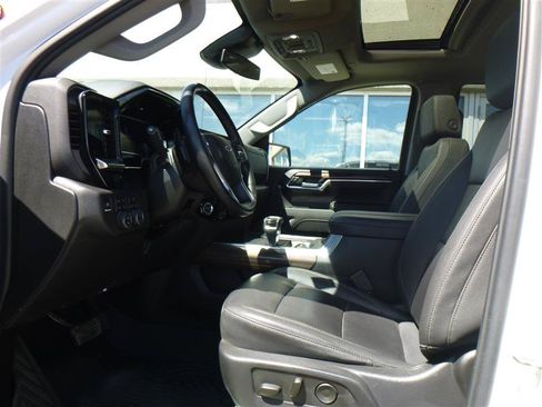 Used 2024 Chevrolet Silverado 1500 RST w/ True North Edition Plus AWD/4WD image 6
