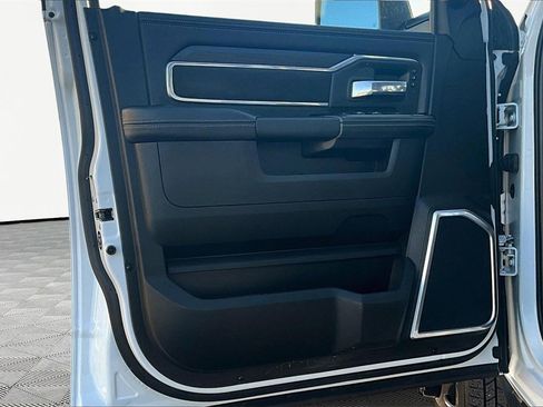 Used 2024 RAM 3500 Laramie w/ Night Edition image 23